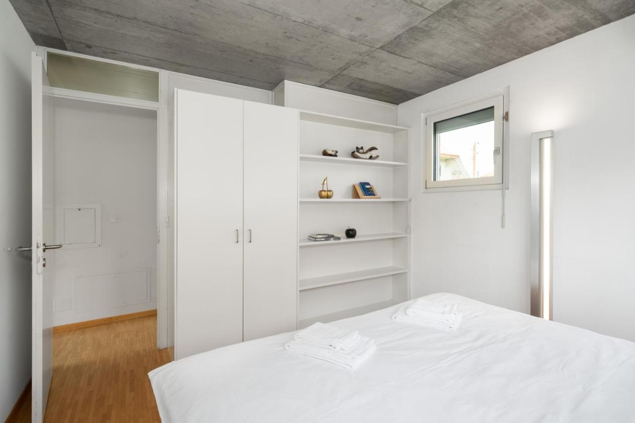 Urban Cube Mit Sauna Thun Exteriér fotografie